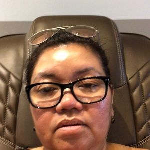 Meet your Posher, Joy